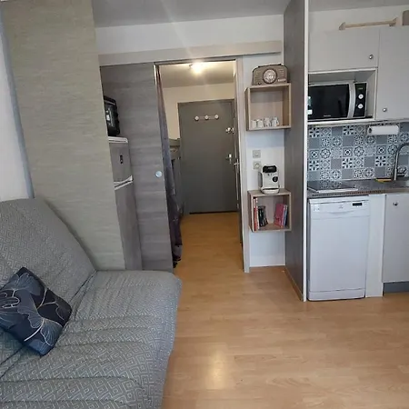 Avec Balcon - La Godille - 4 Personnes 아파트 *