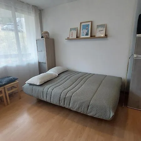 아파트 Avec Balcon - La Godille - 4 Personnes *